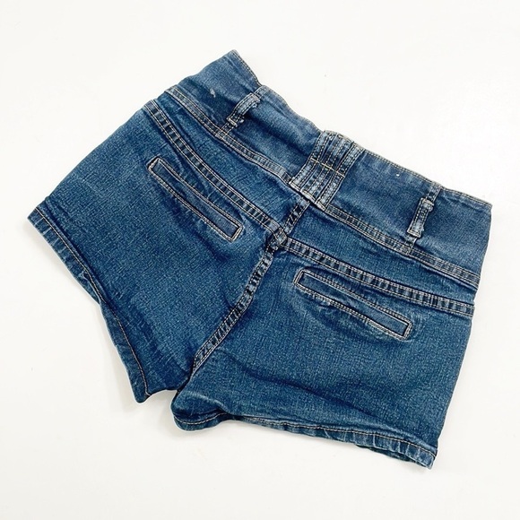 Mind Code denim shorts - Picture 2 of 4
